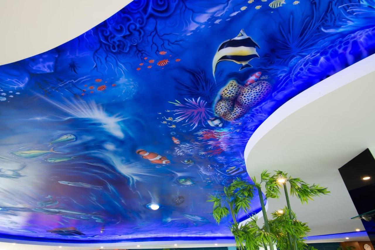 Marlin Hotel Surat Thani Exterior photo